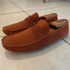 New Republic Men’s Monaco Suede Driver’s. Size 8.5. Burnt Orange. Like New!